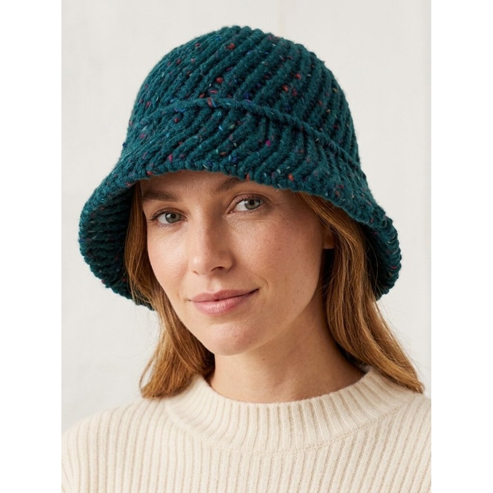 Cyril Cullen Ireland Pure Virgin Wool Knit Bucket Hat Teal Confetti Fleck Ribbed